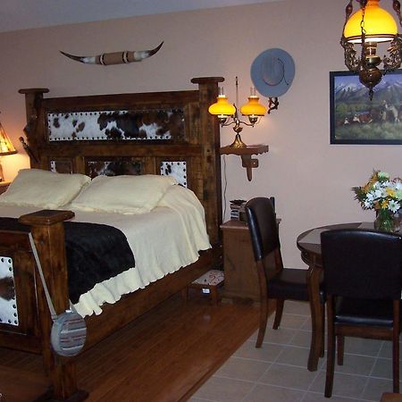 Alling House Bed And Breakfast Orange City Oda fotoğraf